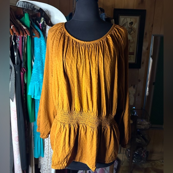 Cognac Long Sleeve Top EUC Size XXL - Picture 3 of 8